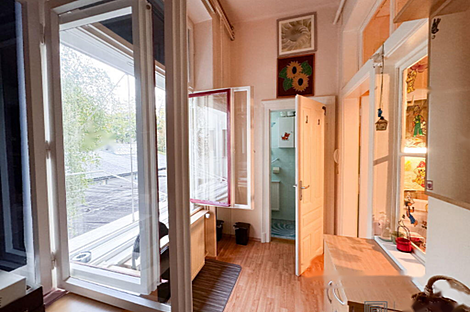 Двухкомнатная квартира в центре: 3