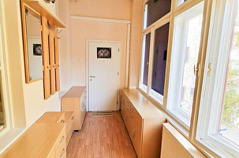 Двухкомнатная квартира в центре: 6