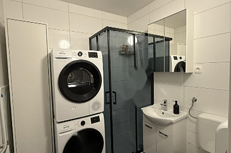 Студия Фужине: 8