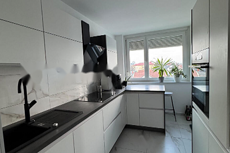 Дом Шишка с тремя комнатами: 3