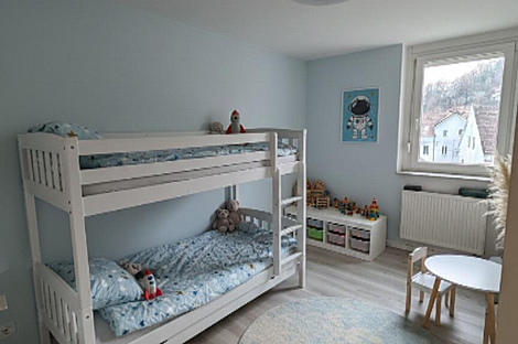 Дом Шишка с тремя комнатами: 12