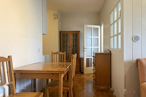 Вич в двухкомнатной квартире: 6