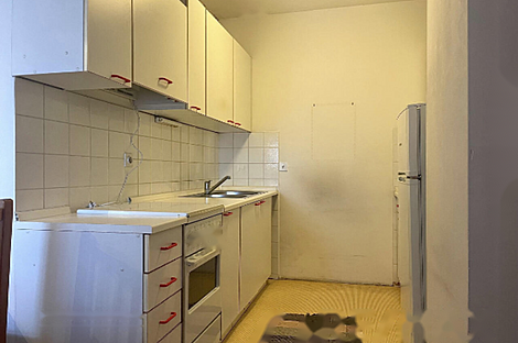 Вич в двухкомнатной квартире: 7