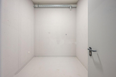 Двухкомнатная квартира, Любляна, район Мосте: 11