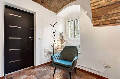 Квартира с одной комнатой в центральной части города: 6