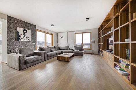 Четырёхкомнатная квартира в Новом БРДО: 2