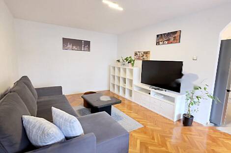 2-комнатная квартира, новостройка, расположена в центре.: 6