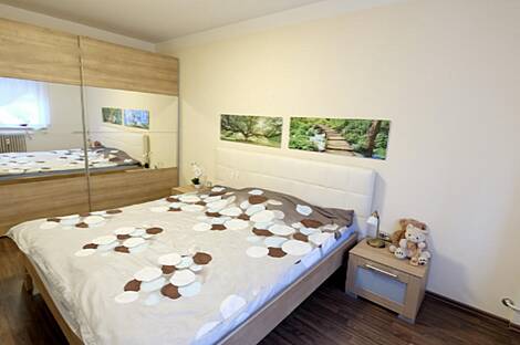 2-комнатная квартира, новостройка, расположена в центре.: 10