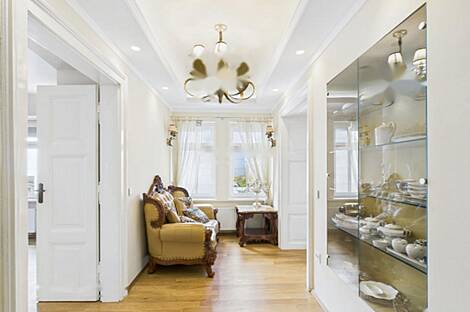 Квартира из пяти комнат в центральной части города: 14