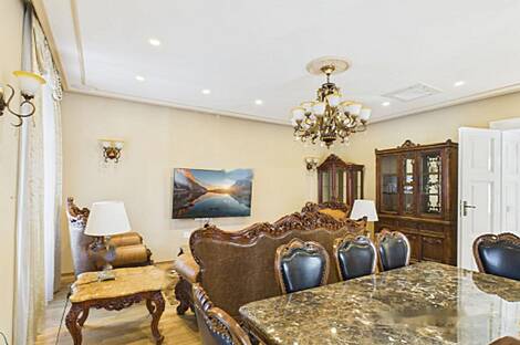 Квартира из пяти комнат в центральной части города: 19