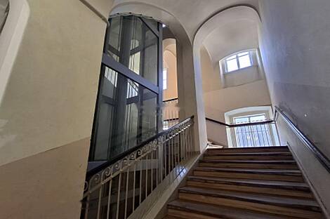 Квартира из пяти комнат в центральной части города: 22