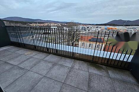 Квартира с четырьмя комнатами в районе Новой Козины.: 21