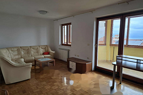 Квартира с четырьмя комнатами на Копере: 4