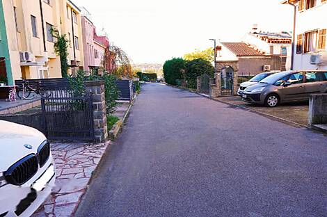 Двухкомнатное жилье в Изоле: 4