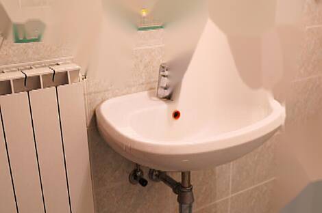 Двухкомнатное жилье в Изоле: 13