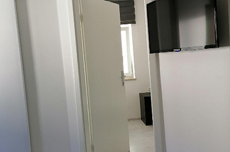 Копер: квартира с тремя комнатами: 13