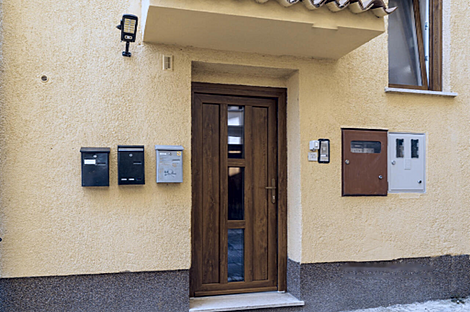 Двухкомнатная квартира в центре: 11