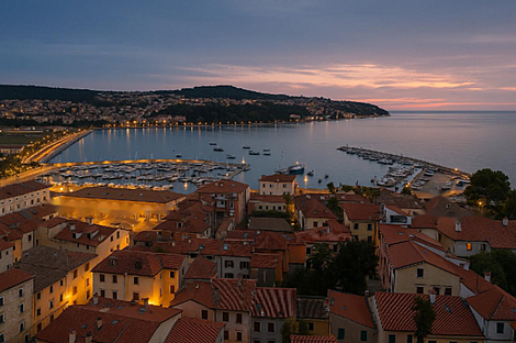 Двухкомнатная квартира в центре: 15