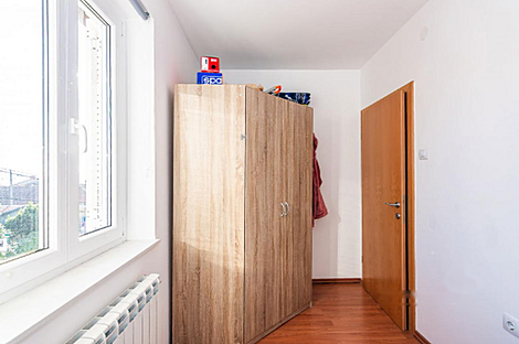 Апартаменты с пятью и более комнатами: 20