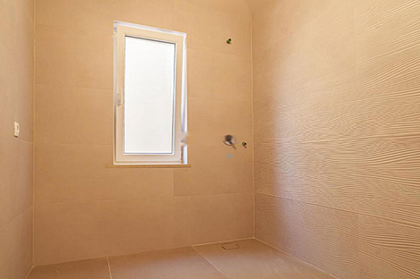 Трехкомнатная квартира в Копере: 10