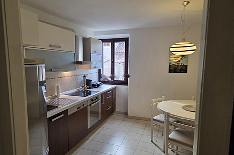 Квартира в Пиране с двумя комнатами: 2