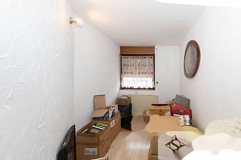 Особняк, Врховцы: 19