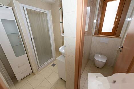 Особняк, Врховцы: 20