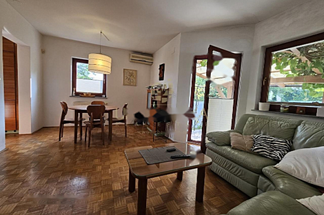 Особняк с верандой Ново Згорье Кашель: 7