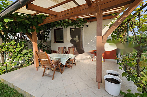 Особняк с верандой Ново Згорье Кашель: 15