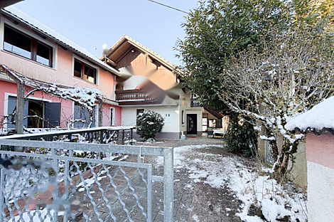 Явор Дом Любляна Добрунье: 2