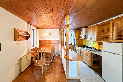 Явор Дом Любляна Добрунье: 13