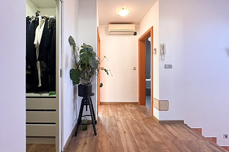 Здание в Любляне, район Мосте: 19