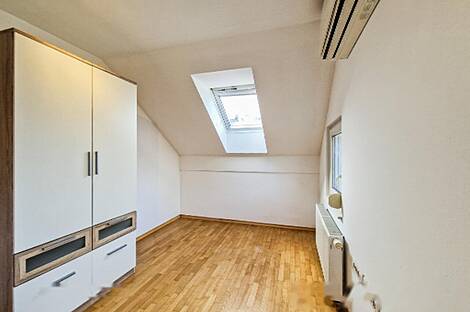 Двухквартирный дом в районе Новый Чёрный Луг: 12