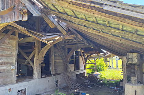 Забуковье - это дом, обладающий чертами фермы.: 7