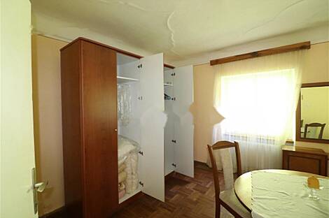 Дом, хозяйство Поченик.: 19