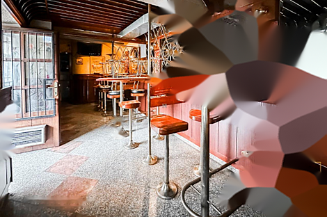 Торговая площадь Поляне: 2