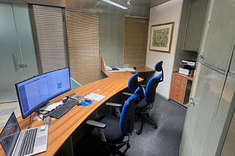 Офисное здание ВТЦ Бежиград: 4