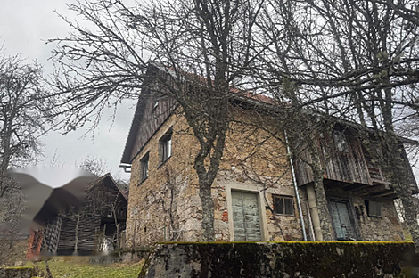 Дом, находящийся в Врх при Фари: 11