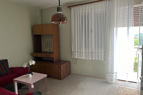 Дом, Вечеславцы: 6