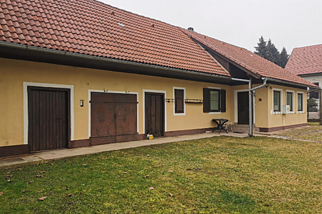 Дом, расположенный в Цирковце: 8