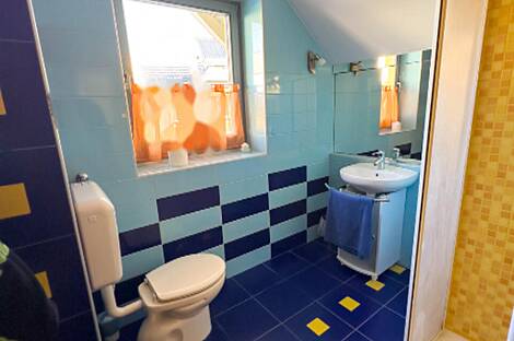 Блед, дом.: 7