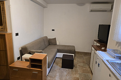 Квартира с одной комнатой в Изоле: 1