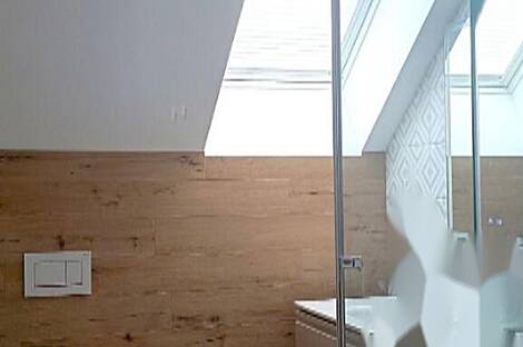 Бледский дом: 24