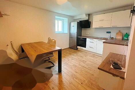 Жилье на Бисовике: 4