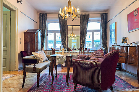 Квартира с тремя комнатами в центральной части города: 5