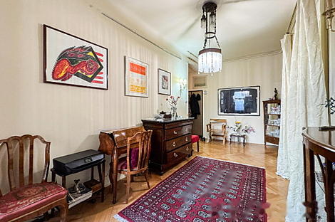 Квартира с тремя комнатами в центральной части города: 20