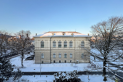 Квартира с тремя комнатами в центральной части города: 22