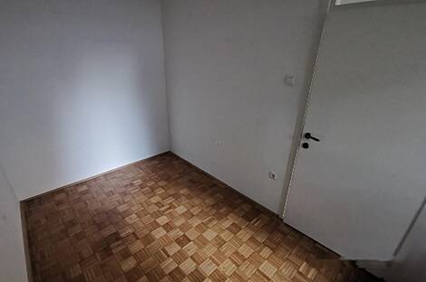 Новая квартира 3,5 комнаты в районе Любляна Кошезе.: 8