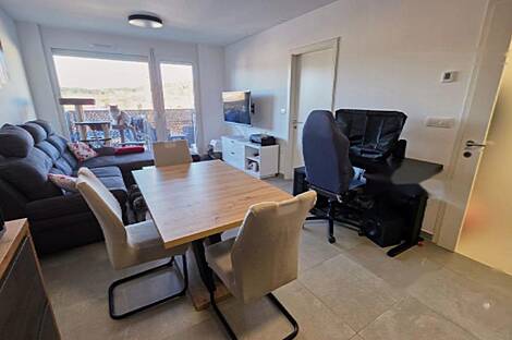 Новый Козина 2-комнатная квартира: 1