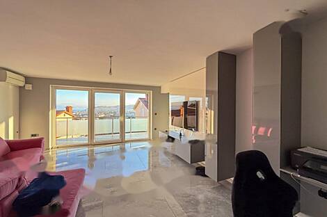 Квартира с четырьмя комнатами в Новом Ягодье: 2